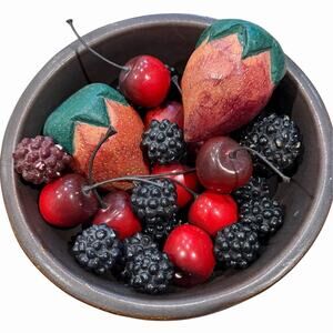 Lot of (26) Carved Wooden Fruit Berries & Cherries Home Decor Well-Made Vintage*